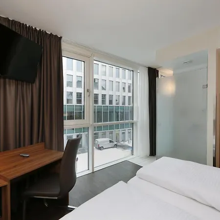 B&B Hotel Berlin-Mitte Exterior photo